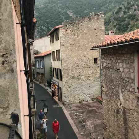 Hébergement de vacances Maison Les Ramparts Villefranche-de-Conflent