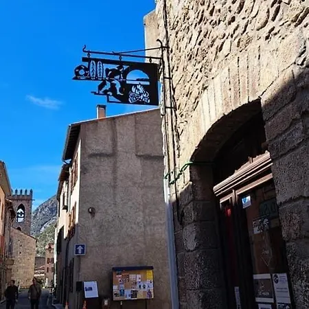 Maison Les Ramparts 펜션 빌프랑슈 드 콩플랑