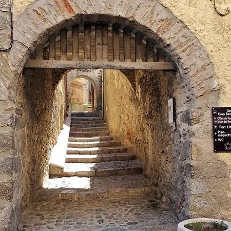 Maison Les Ramparts Hébergement de vacances Villefranche-de-Conflent
